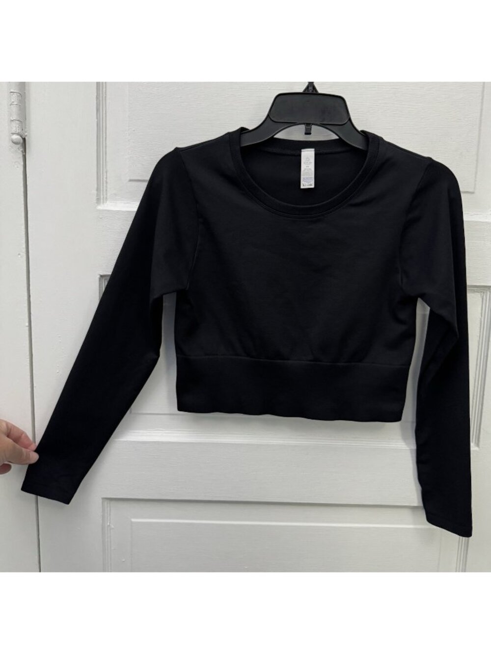 OFFLINE by Aerie Sidewalk Seamless Crop Top Women’s M Black Long Sleeve